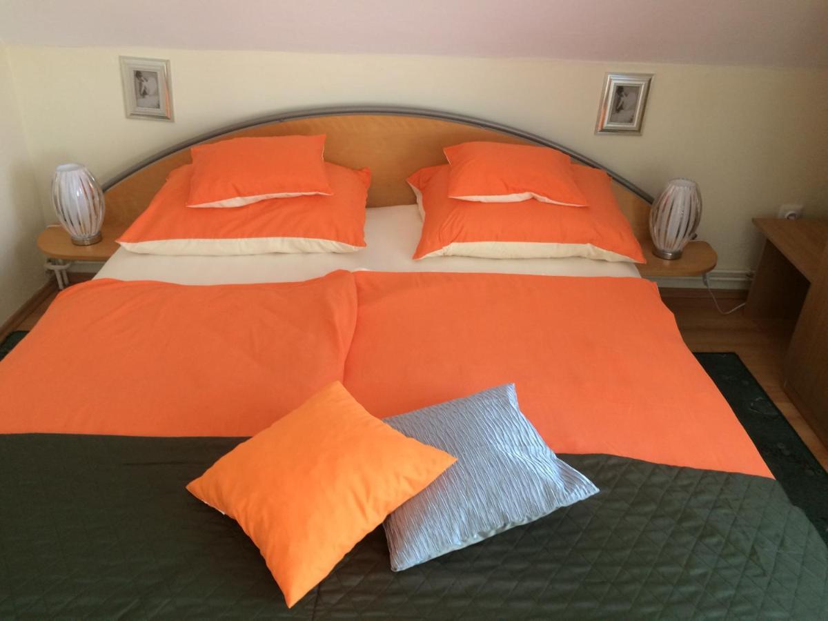 Gyenesi Virág Apartman Gyenesdiás Szoba fotó